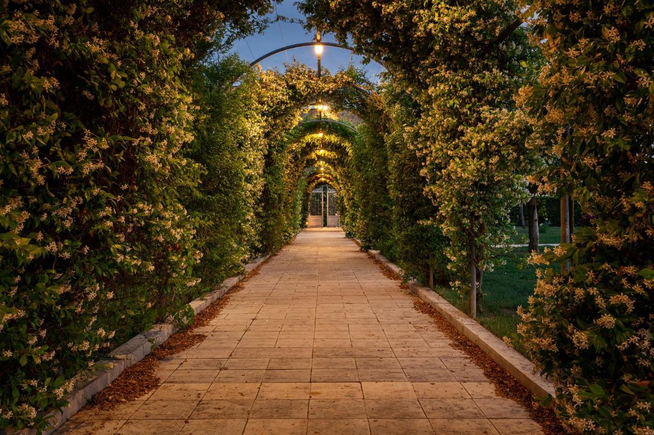 Tenuta Giardini Nuovi Novoli Ngoại thất bức ảnh
